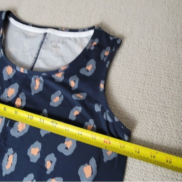 Wonderly Studio Athletic Blue Leopard Print Bundle Long Tank Top and Leggings - Picture 3 of 11